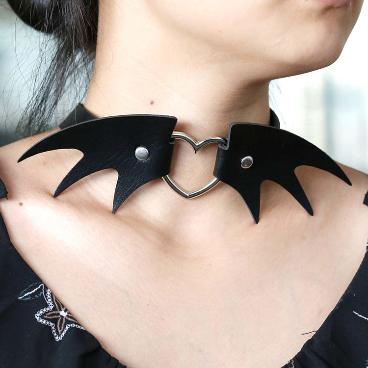 2 PCS European and American Punk Style Fashion Demon Wing Styling Leather Necklace Collar, Random Color Delivery