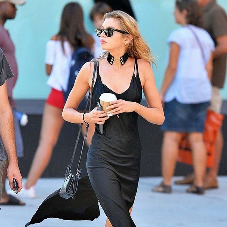 2 PCS European and American Simple Collar Fashion Female Velvet Ribbon Collar Bone Necklace, Random Color Delivery