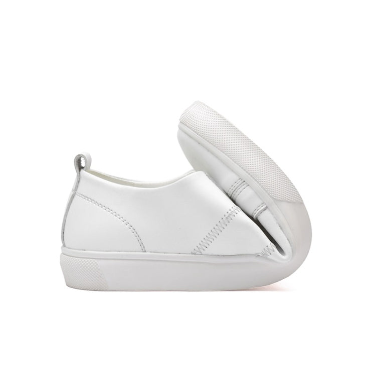 Microfiber Leather Upper Simple Solid Color Casual Shoes for Men