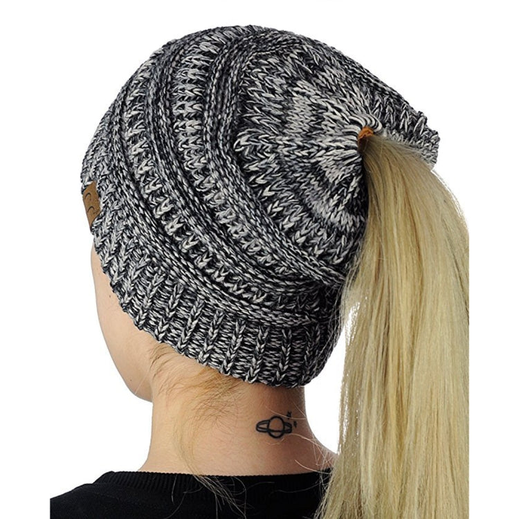 CC Letter Ponytail Cap Knitting Hat for Ladies