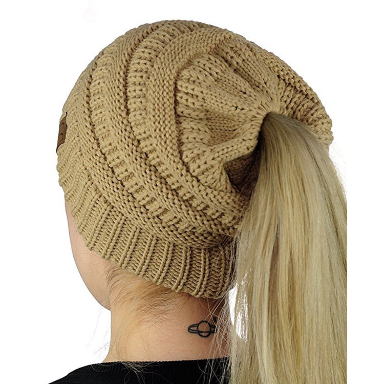 CC Letter Ponytail Cap Knitting Hat for Ladies