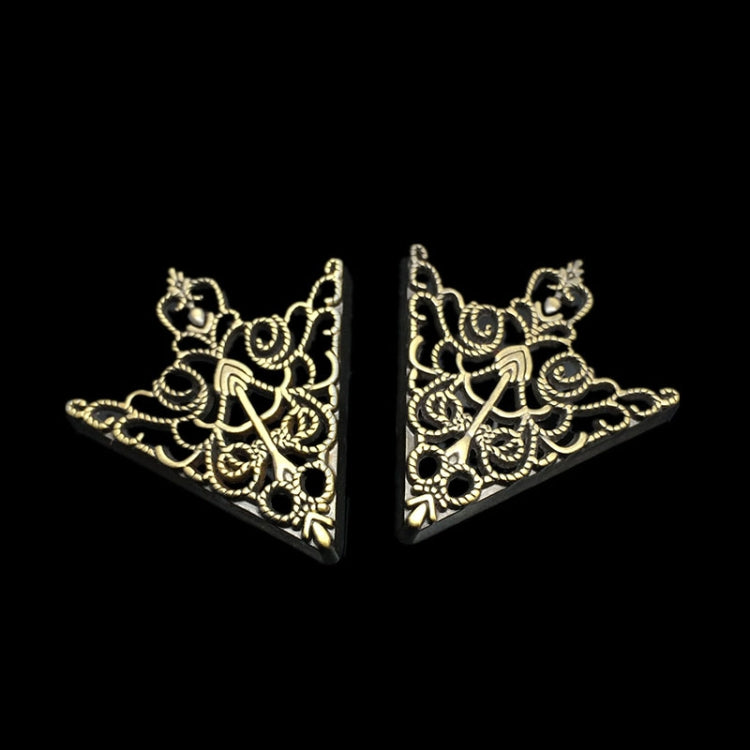 1 Pair Crown hollow pattern collar buckle