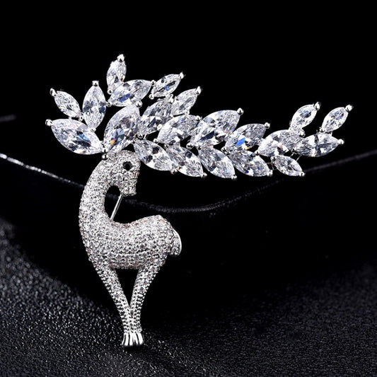 Women Fashion Crystal Zircon Cute Deer Brooch