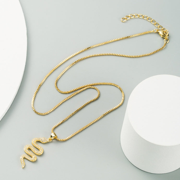 Creative Snake-shaped Pendant Necklace Personality Female Punk Style Inlaid Zircon Necklace