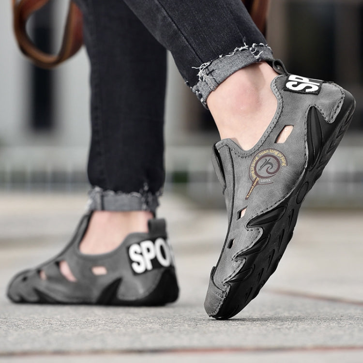 Men Sneakers Large Size Soft Sole Lazy Hollow Leather Shoes All-Match Peas Shoes