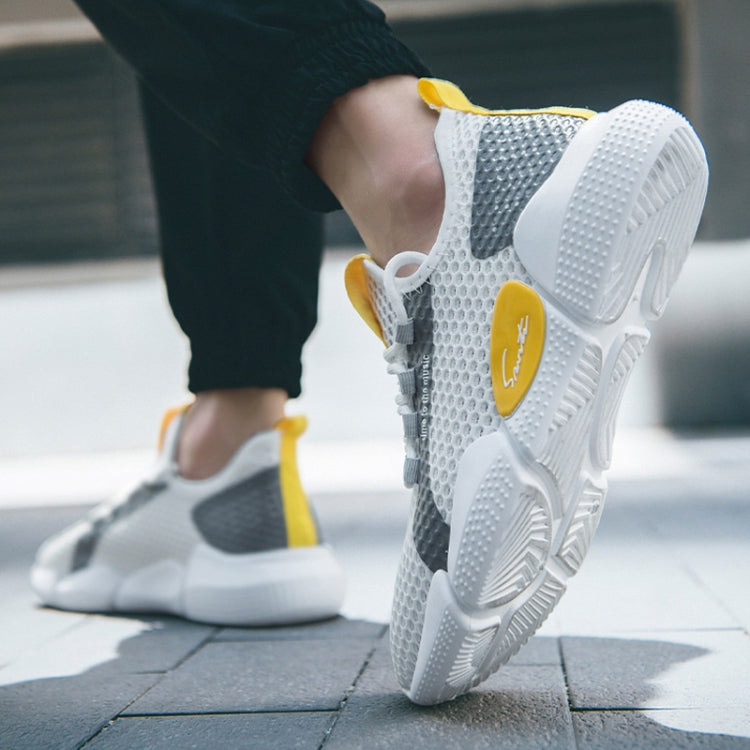 Spring Breathable Running Shoes Couple Models Student Casual Shoes Flying Woven Sports Shoes