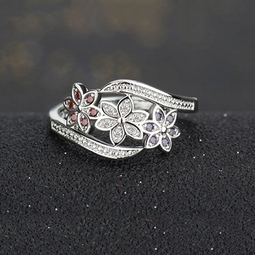 Tricolor Flower Fashion Color Tail Diamond Ring