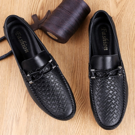 Soft and Comfortable Round Head PCowpea Embossing Surface Leather Shoes for Men