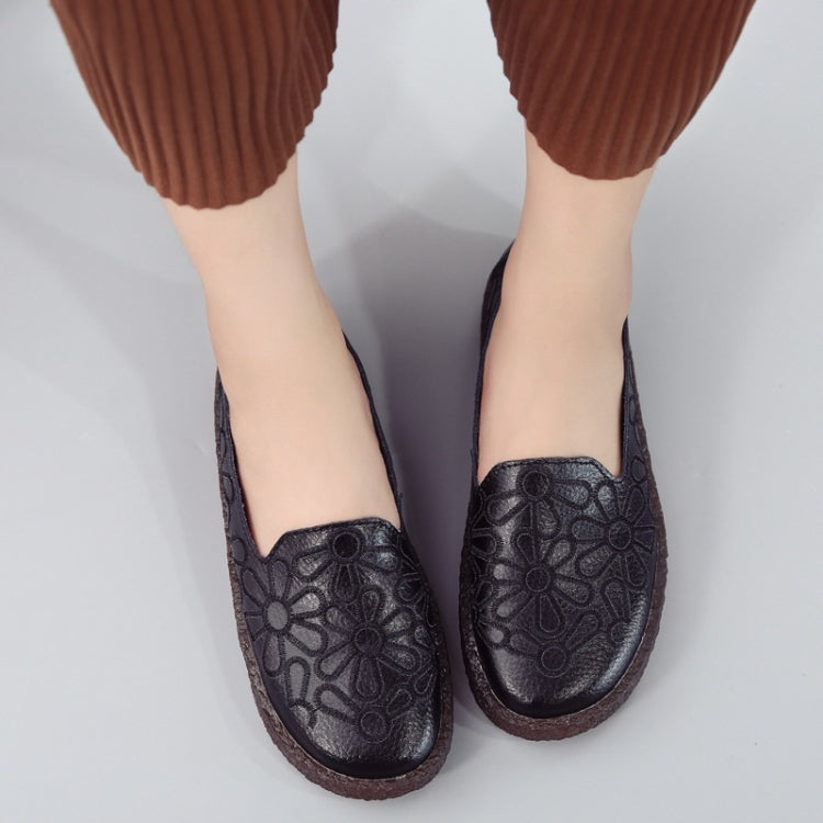 Embroidered Breathable Wearable Wild Casual Shoes for Women